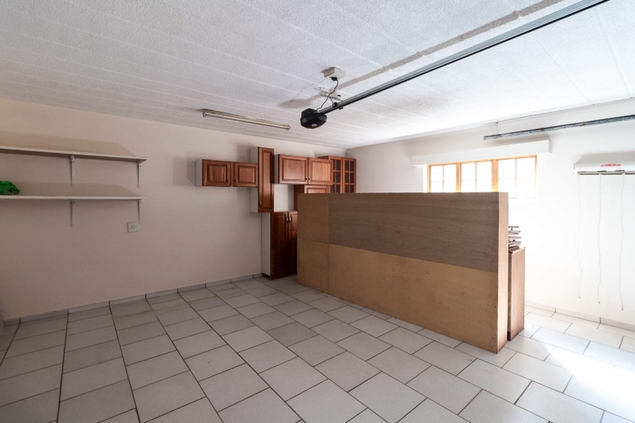 To Let 3 Bedroom Property for Rent in Bartlett Gauteng