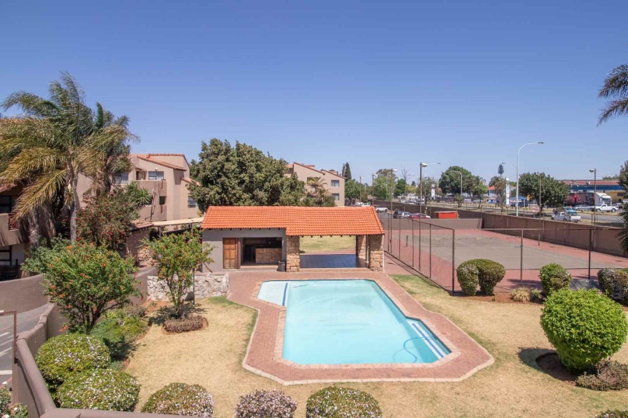 3 Bedroom Property for Sale in Lakefield Gauteng