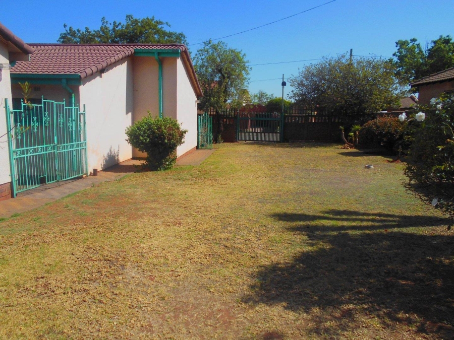 4 Bedroom Property for Sale in Palm Ridge Gauteng