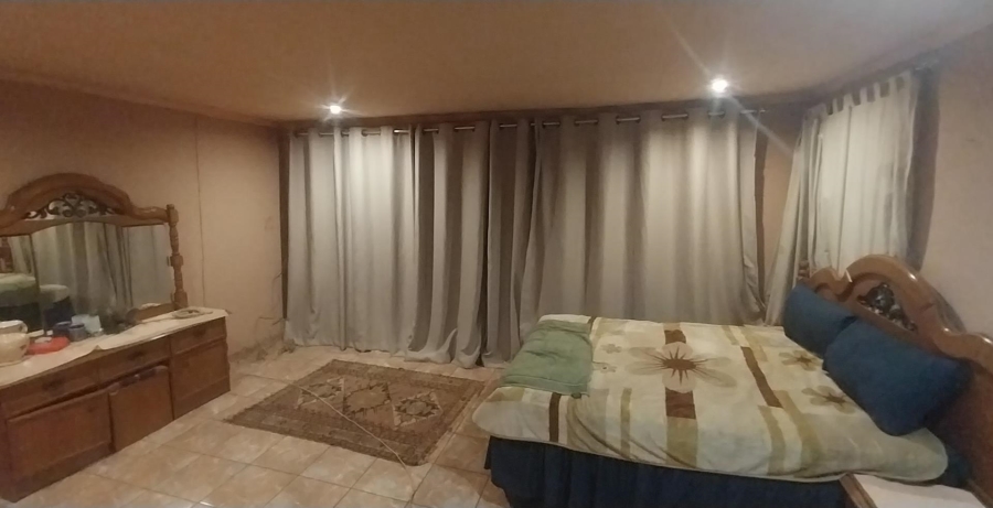 2 Bedroom Property for Sale in Winnie Mandela Gauteng