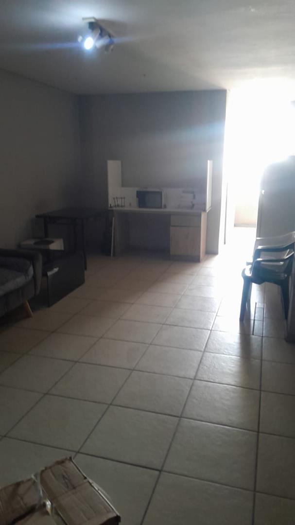 2 Bedroom Property for Sale in Sunnyside Gauteng