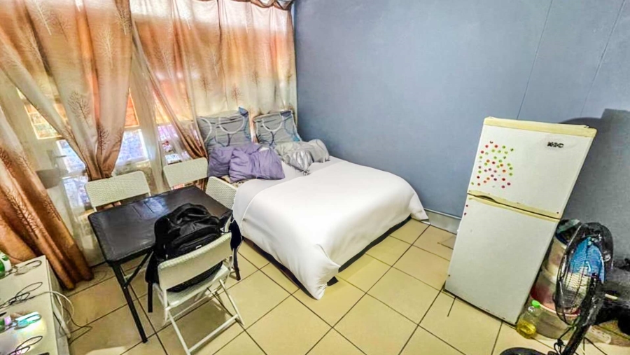 2 Bedroom Property for Sale in Sunnyside Gauteng