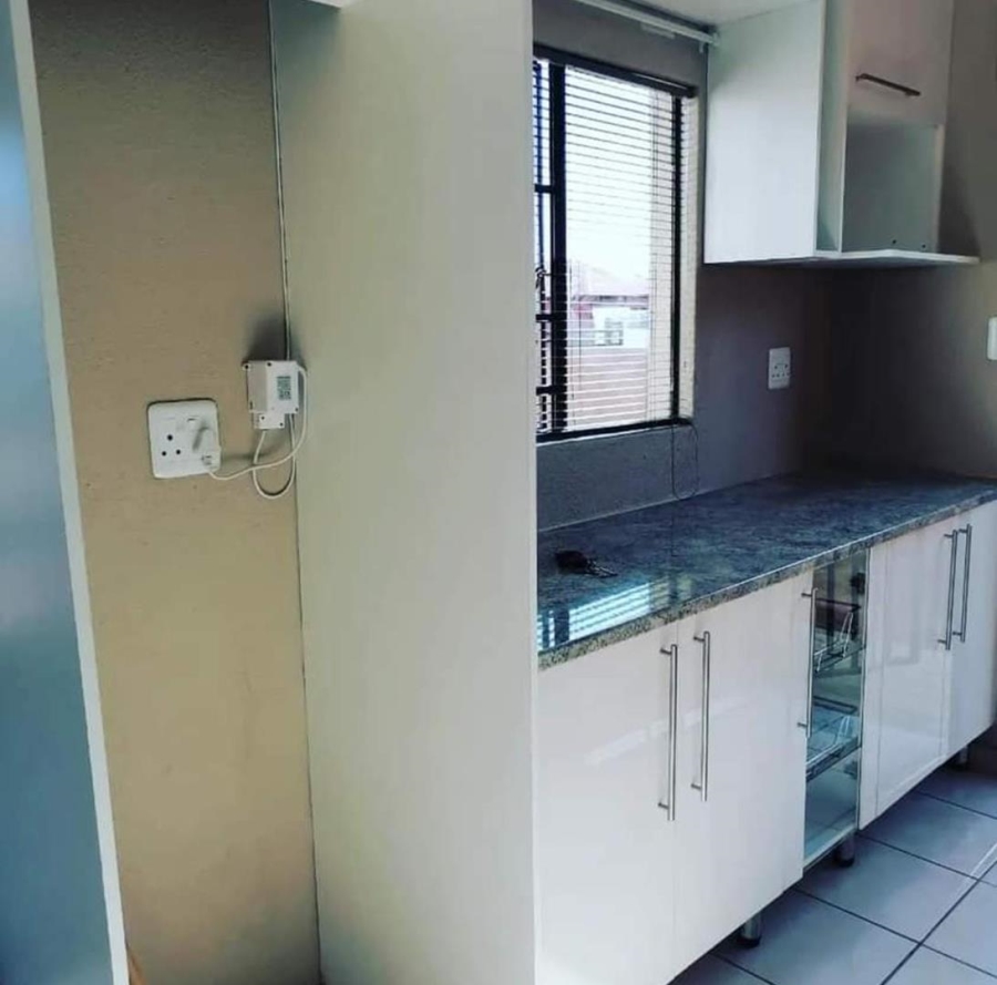 To Let 2 Bedroom Property for Rent in Klerksoord Gauteng