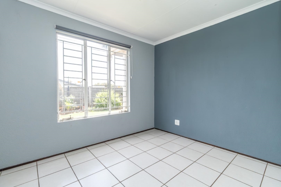 4 Bedroom Property for Sale in Weltevreden Park Gauteng