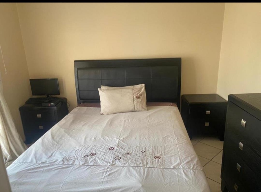 To Let 2 Bedroom Property for Rent in Noordwyk Gauteng