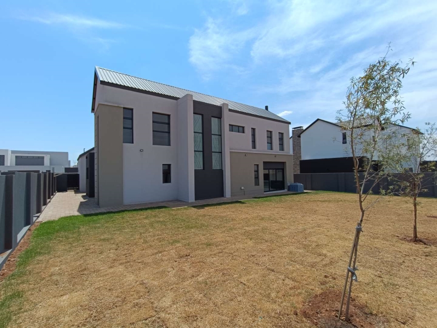 4 Bedroom Property for Sale in Midstream Heights Gauteng