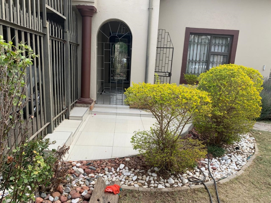 4 Bedroom Property for Sale in Norkem Park Gauteng