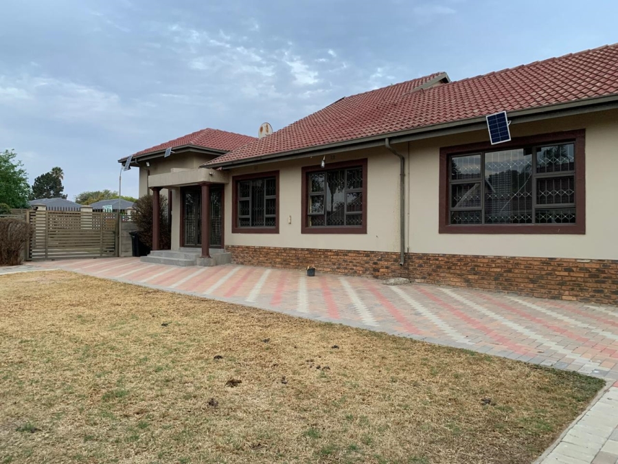 4 Bedroom Property for Sale in Norkem Park Gauteng