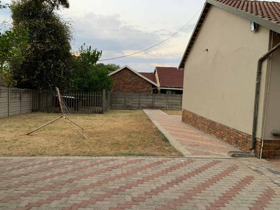 4 Bedroom Property for Sale in Norkem Park Gauteng