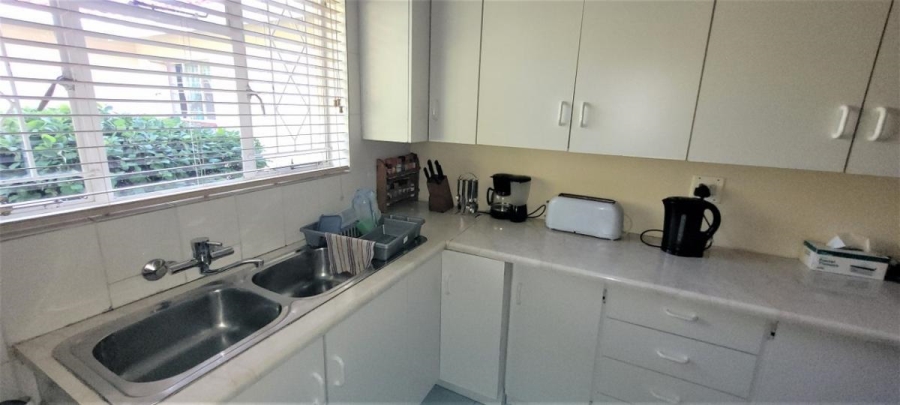 3 Bedroom Property for Sale in Brackendowns Gauteng