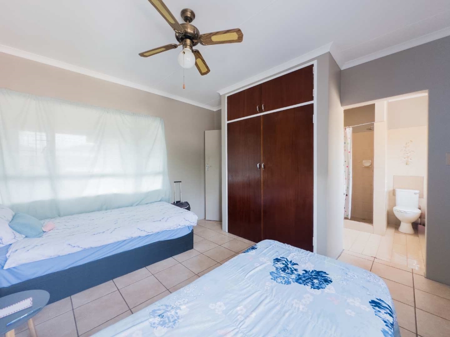 2 Bedroom Property for Sale in Wonderboom Gauteng