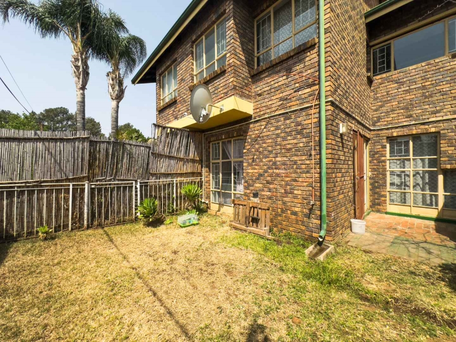 2 Bedroom Property for Sale in Wonderboom Gauteng