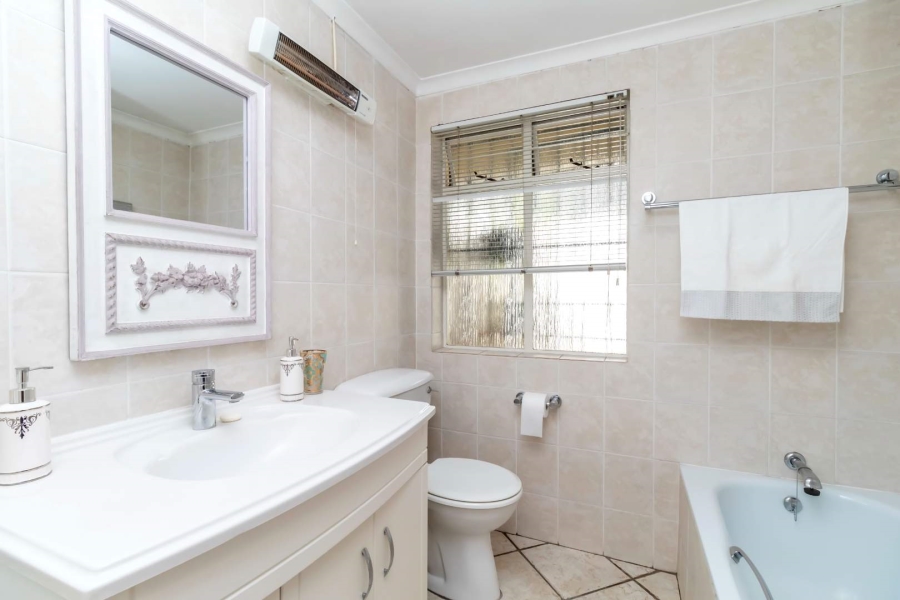 3 Bedroom Property for Sale in Rivonia Gauteng