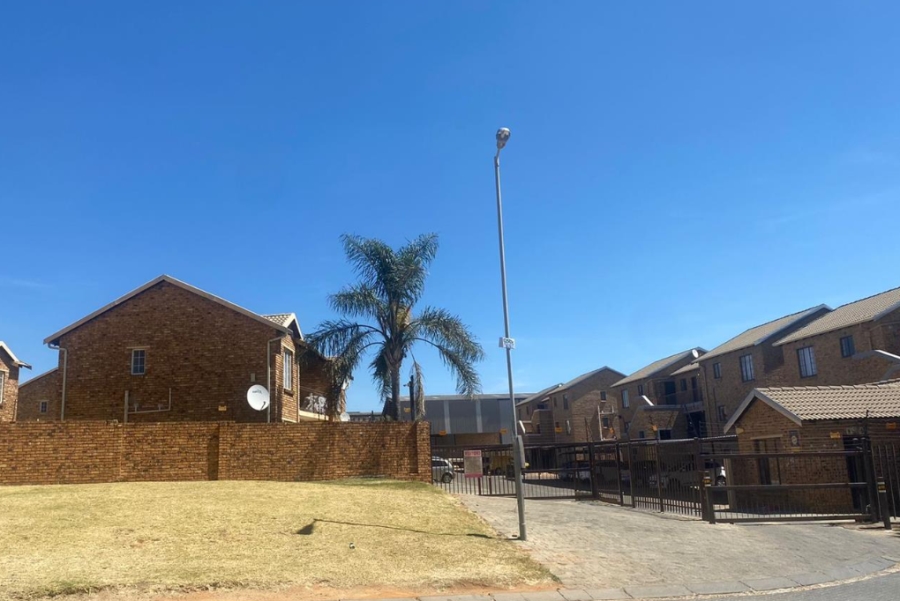 To Let 2 Bedroom Property for Rent in Terenure Gauteng