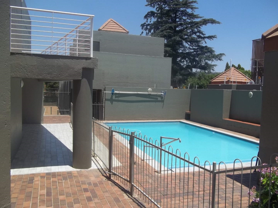 1 Bedroom Property for Sale in Glenhazel Gauteng