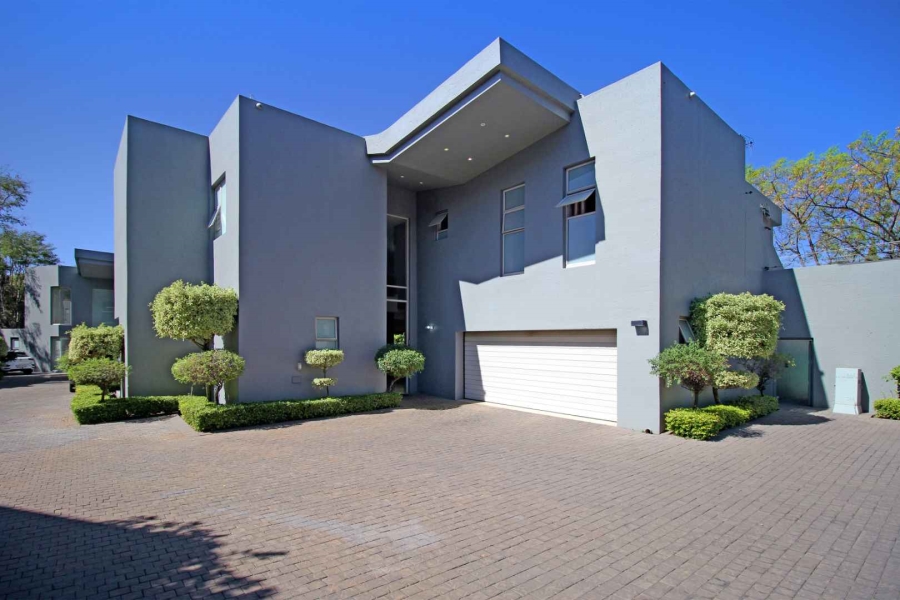 4 Bedroom Property for Sale in Morningside Gauteng