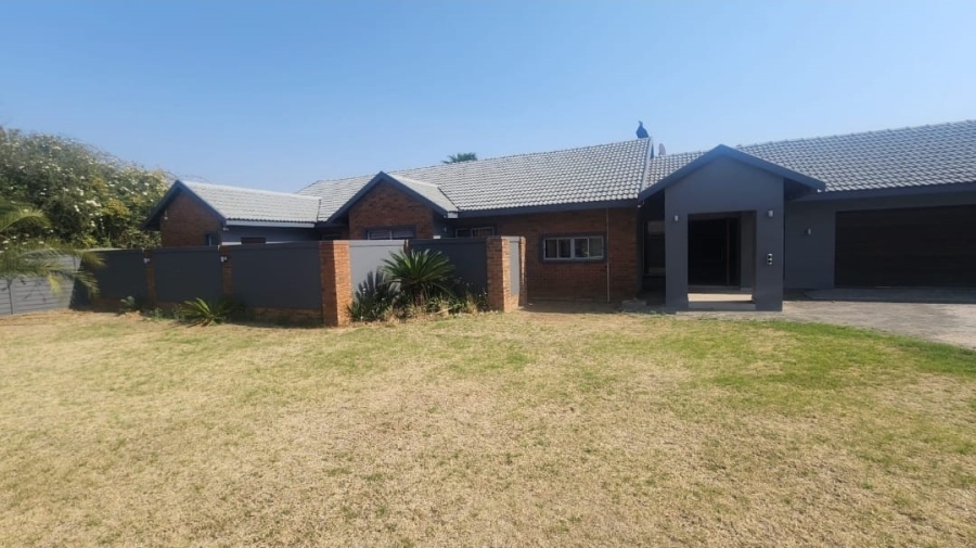 4 Bedroom Property for Sale in Brackenhurst Gauteng