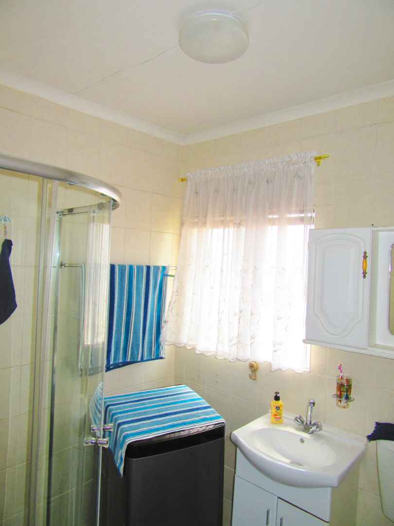 1 Bedroom Property for Sale in Casseldale Gauteng