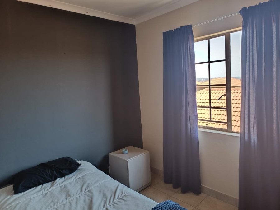 3 Bedroom Property for Sale in Kosmosdal Gauteng