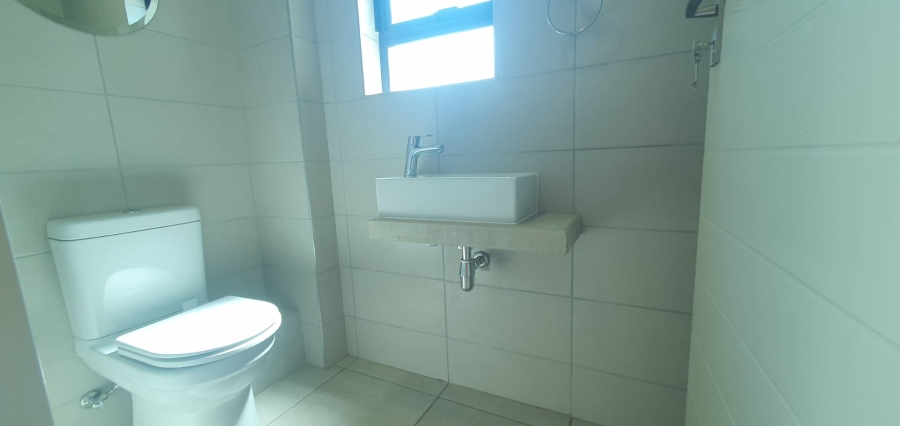 To Let 3 Bedroom Property for Rent in Vorna Valley Gauteng