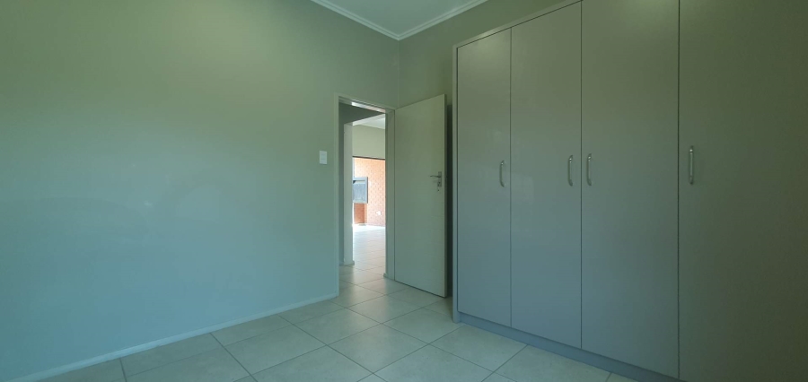 To Let 3 Bedroom Property for Rent in Vorna Valley Gauteng