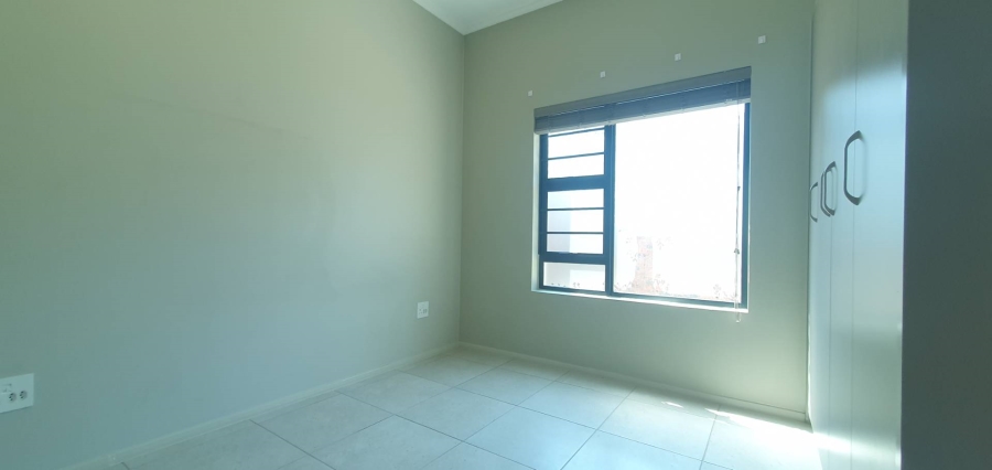 To Let 3 Bedroom Property for Rent in Vorna Valley Gauteng