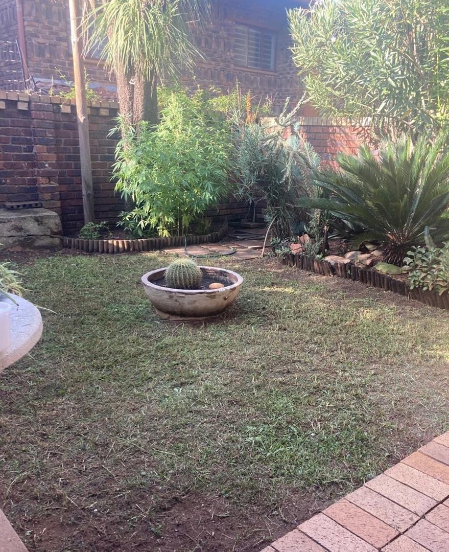 3 Bedroom Property for Sale in Windsor West Gauteng