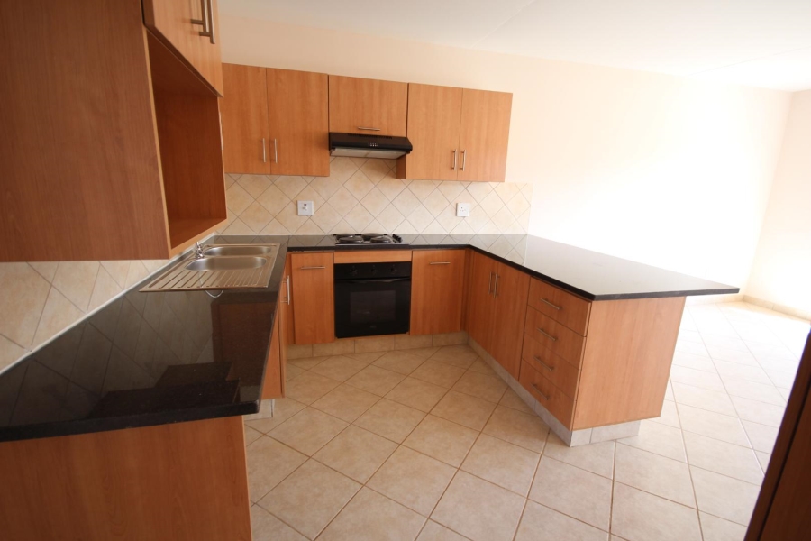 To Let 2 Bedroom Property for Rent in Elardus Park Gauteng