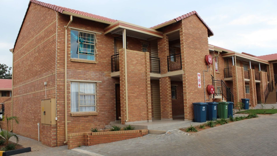 To Let 2 Bedroom Property for Rent in Elardus Park Gauteng