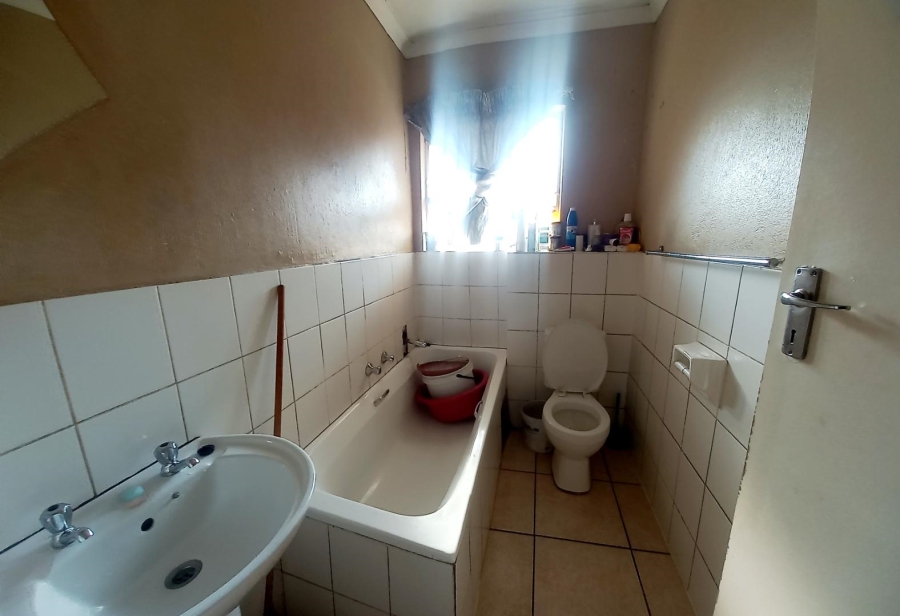 2 Bedroom Property for Sale in Kempton Park Gauteng