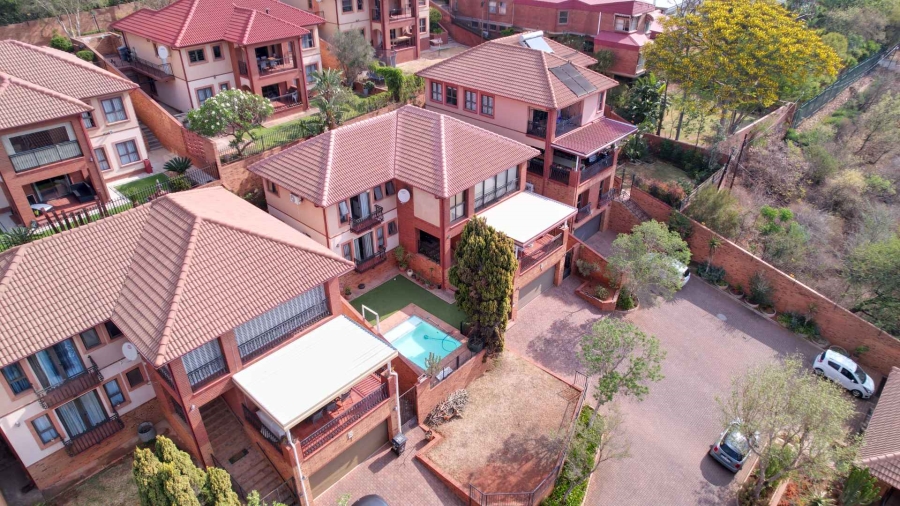 4 Bedroom Property for Sale in Rietondale Gauteng