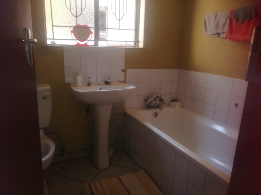 3 Bedroom Property for Sale in Mahube Valley Gauteng