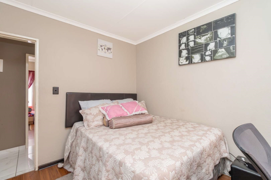 3 Bedroom Property for Sale in Honeypark Gauteng