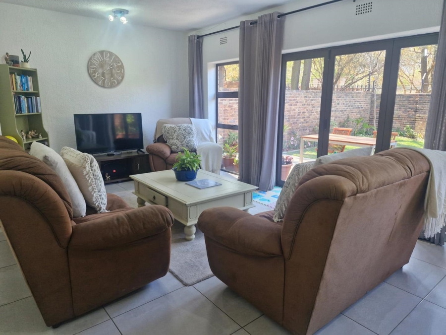 2 Bedroom Property for Sale in Morningside Gauteng