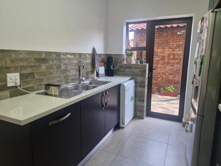 2 Bedroom Property for Sale in Morningside Gauteng