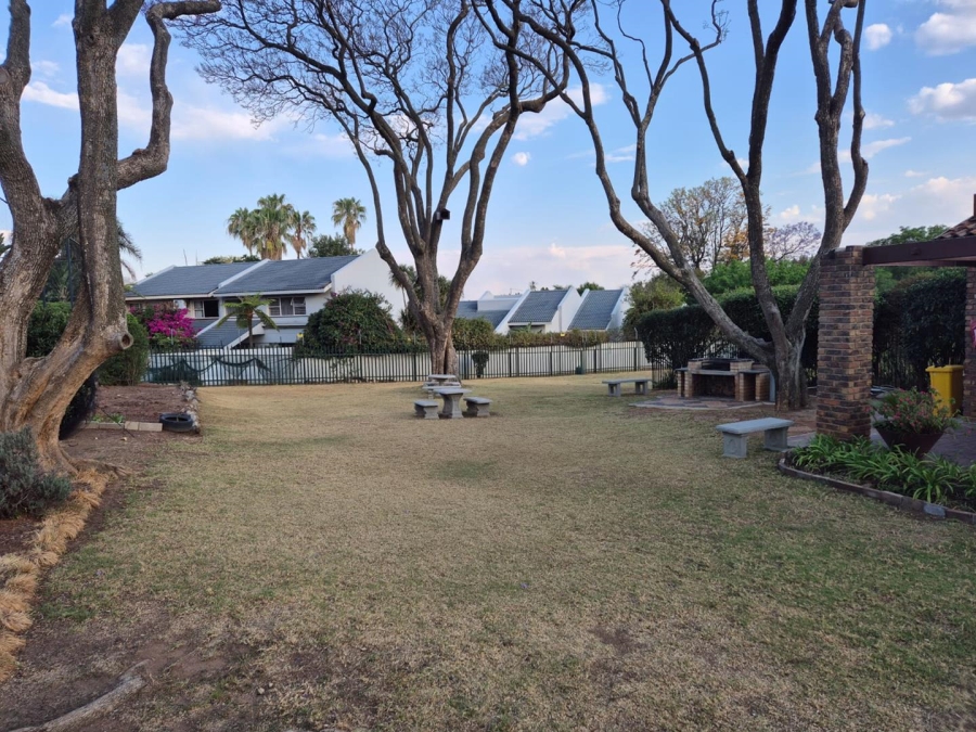 2 Bedroom Property for Sale in Morningside Gauteng