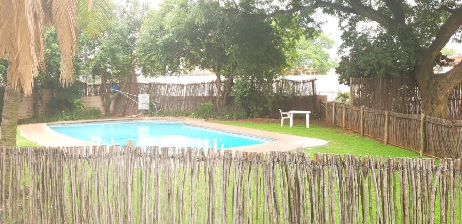 To Let 0 Bedroom Property for Rent in Bramley Gauteng