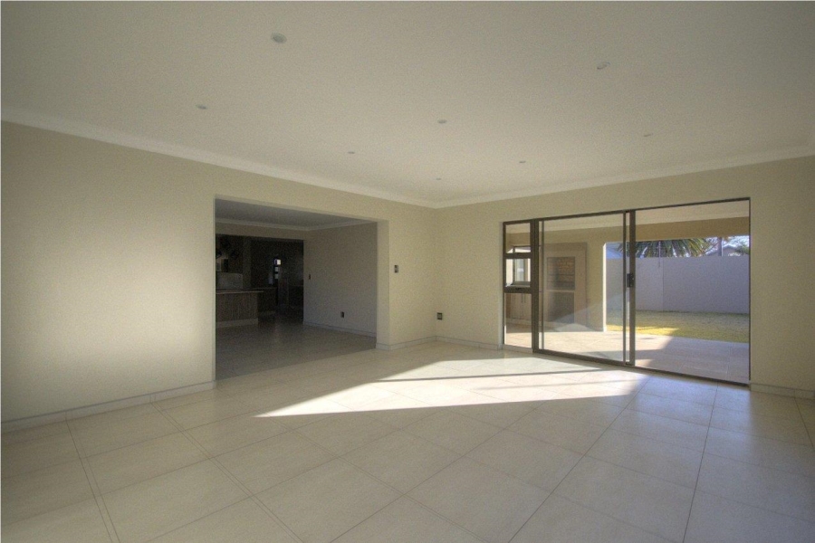 3 Bedroom Property for Sale in Brackenhurst Gauteng