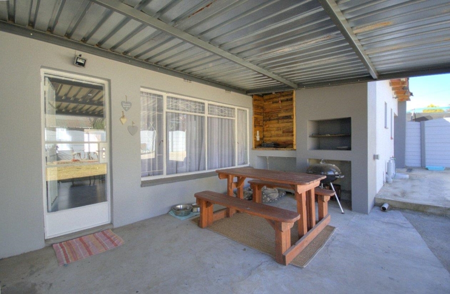 4 Bedroom Property for Sale in Brackendowns Gauteng