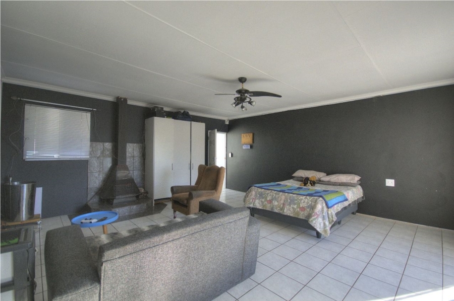 4 Bedroom Property for Sale in Brackendowns Gauteng