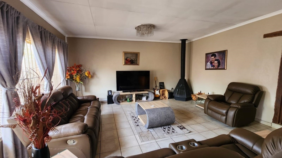 4 Bedroom Property for Sale in Kibler Park Gauteng