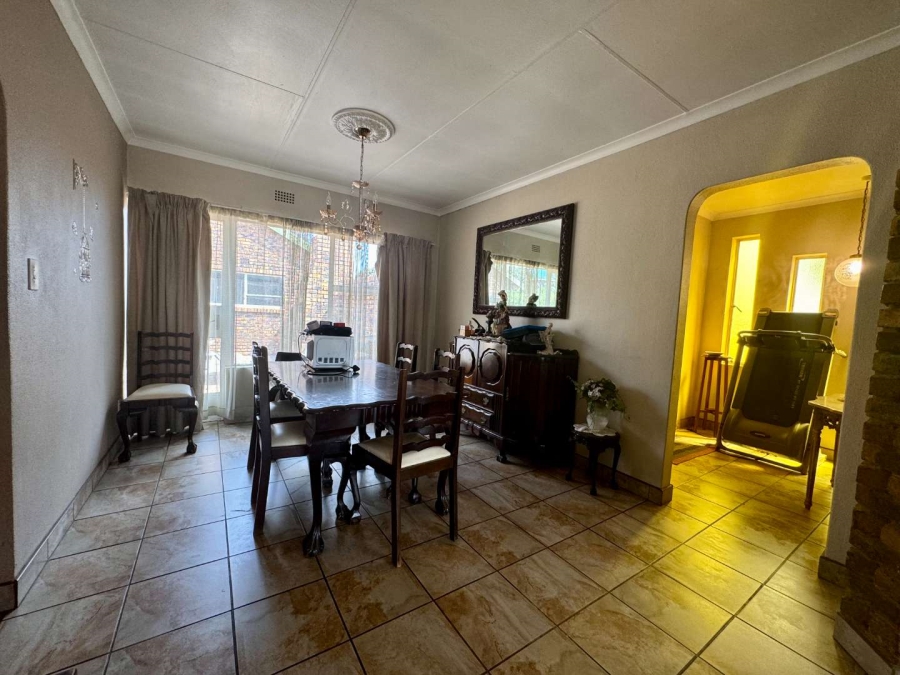 To Let 4 Bedroom Property for Rent in Henley on Klip Gauteng