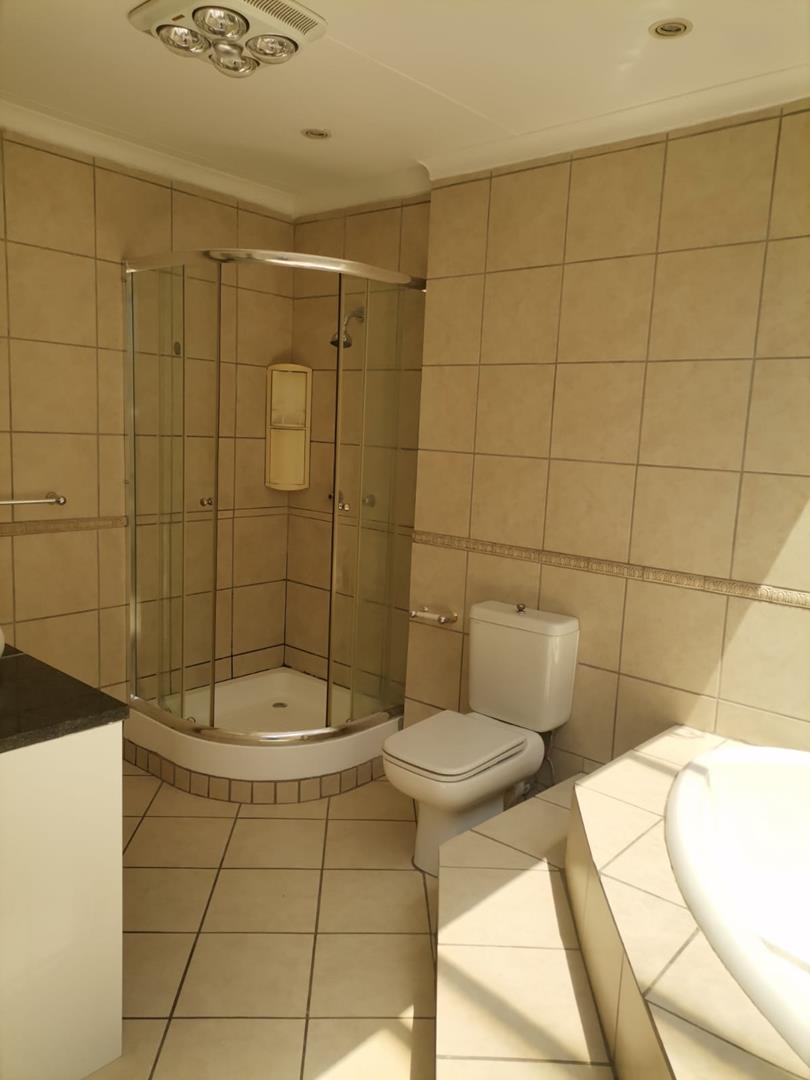 4 Bedroom Property for Sale in Sunward Park Gauteng