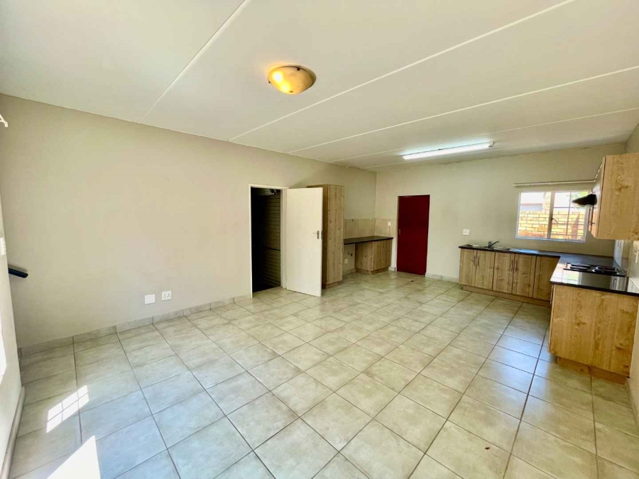 To Let 2 Bedroom Property for Rent in Hazeldean Gauteng