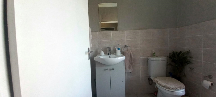 To Let 2 Bedroom Property for Rent in Wilgeheuwel Gauteng