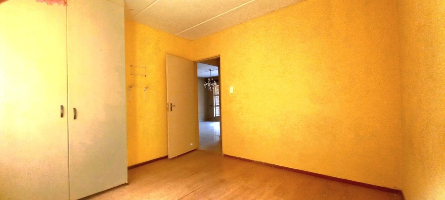 To Let 2 Bedroom Property for Rent in Groblerpark Gauteng