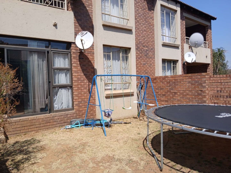 2 Bedroom Property for Sale in Mooikloof Ridge Gauteng