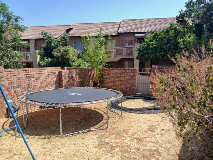 2 Bedroom Property for Sale in Mooikloof Ridge Gauteng