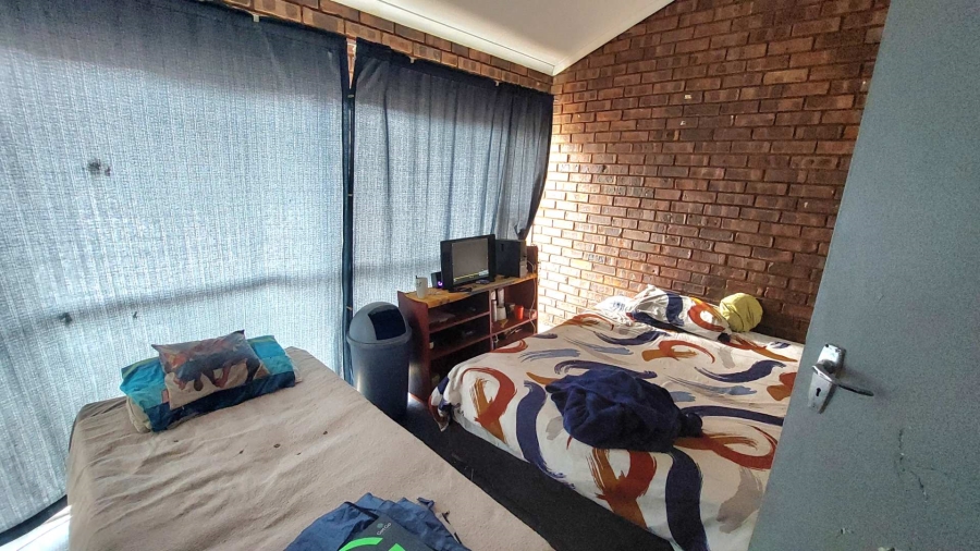 2 Bedroom Property for Sale in Hercules Gauteng