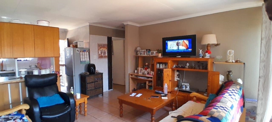 1 Bedroom Property for Sale in Birchleigh Gauteng